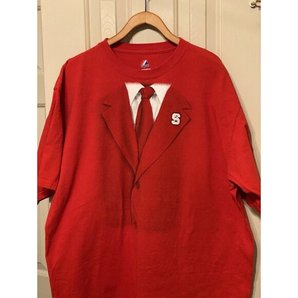 North Carolina State Wolfpack Red S/S Blazer T-Shirt Men's Size 2X Majestic NCAA - Picture 3 of 13